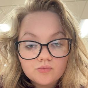 Meet your Posher, Bailee